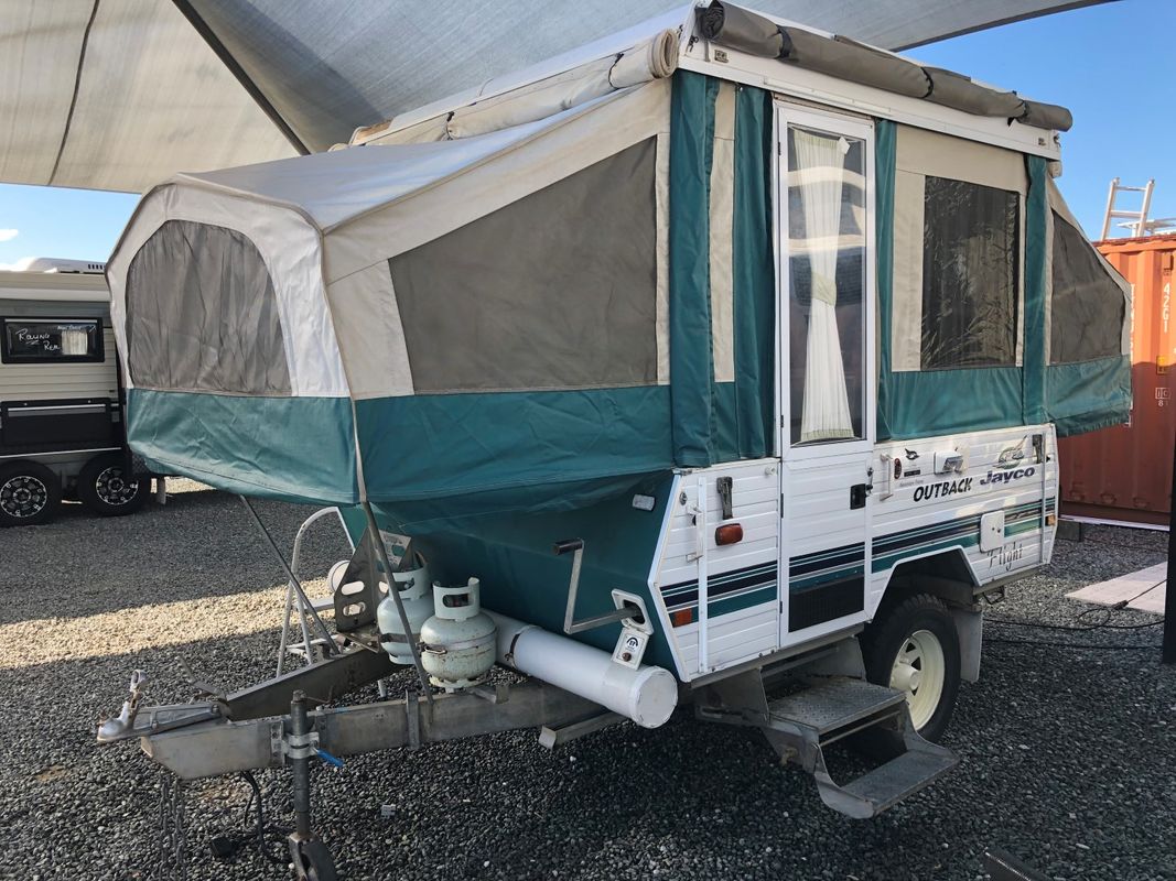 2001 Jayco Flight Outback | Golf Super Centre