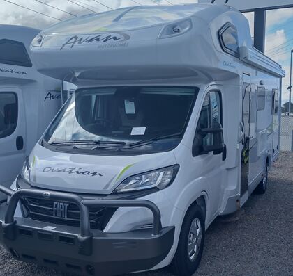 AVAN OVATION M3-2